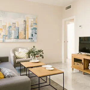 https://sevilla-apartments-muro-seville.es-andalucia.com